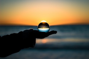 Moulton Sarasota Real Estate Report – What Might a 2018 Crystal Ball Tell Us?