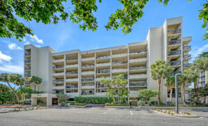 Beachplace #303